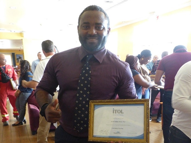 ITOL Certificate Awarded to Newly Qualified Professional Trainer